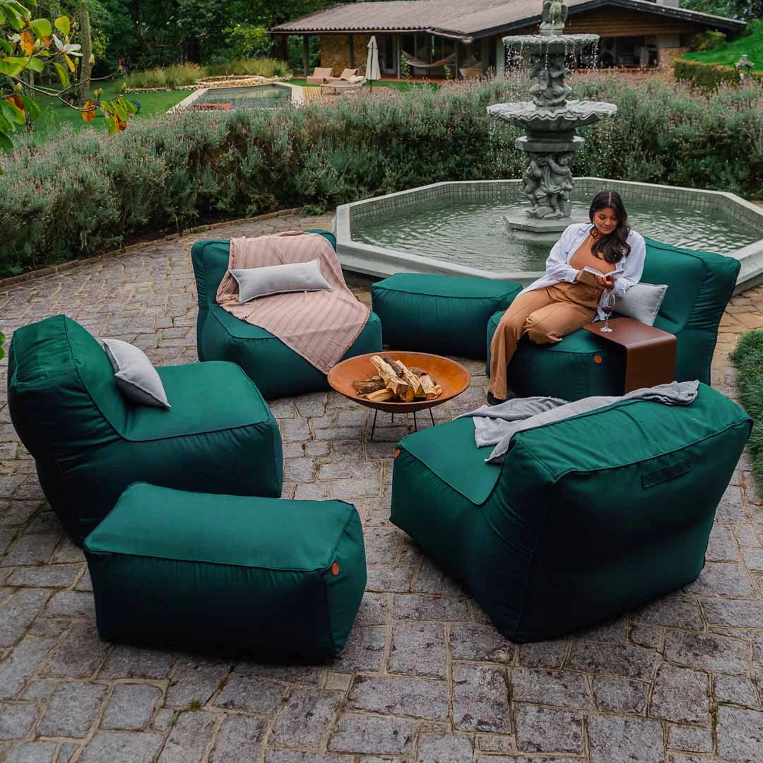 Kit 4 Puffs Joy + 2 Apoios + Lareira Externa 80cm