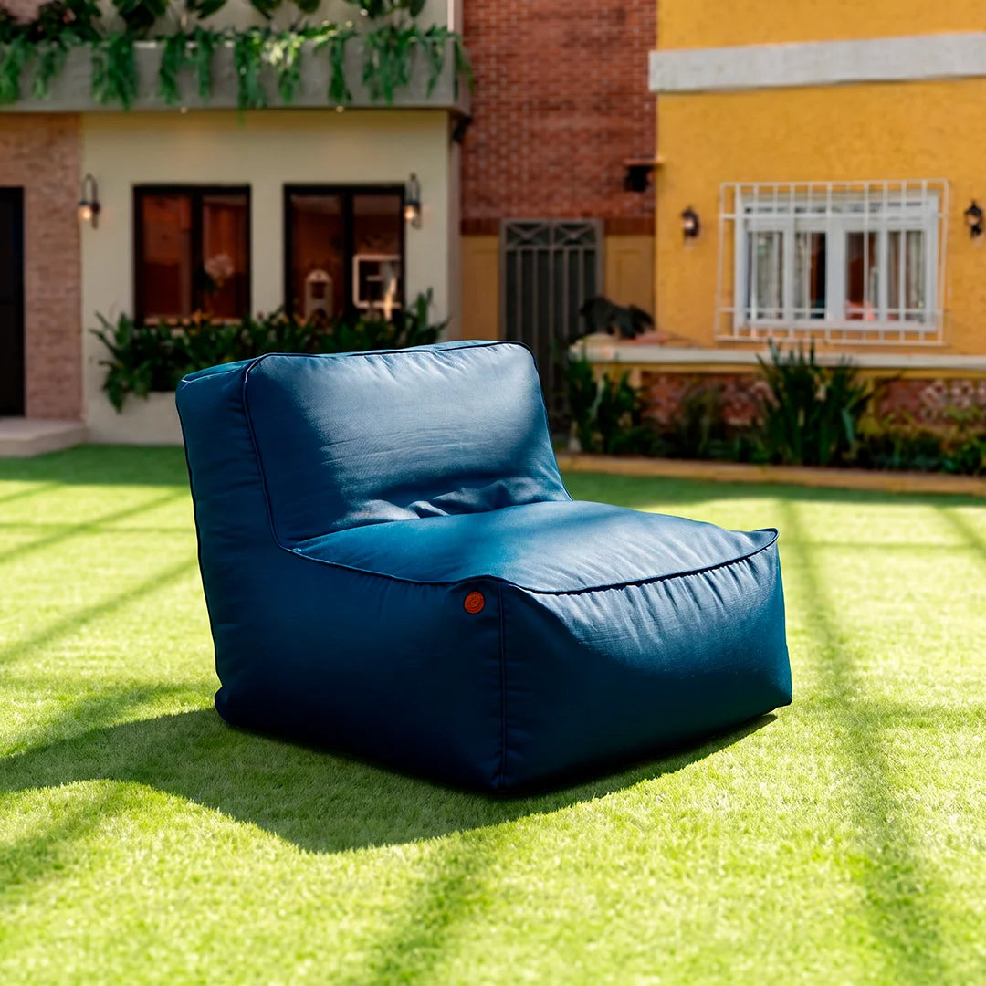Poltrona Joy, Puff de Jardim - Reality - Casa do Patrão
